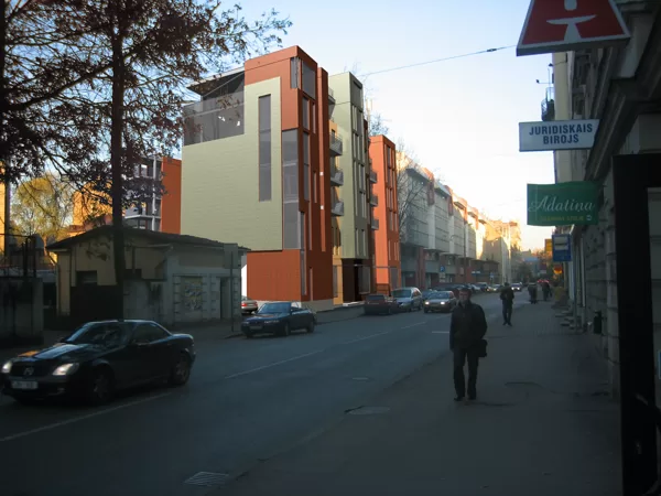 DAUDZDZĪVOKĻU DZĪVOJAMĀS ĒKAS APBŪVES PRIEKŠLIKUMS / Rīga, E.Birznieka Upīša ielā 2005/11