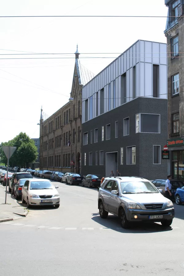 High school reconstruction. Rīga, Visvalža iela 4 / Project 2010-2011