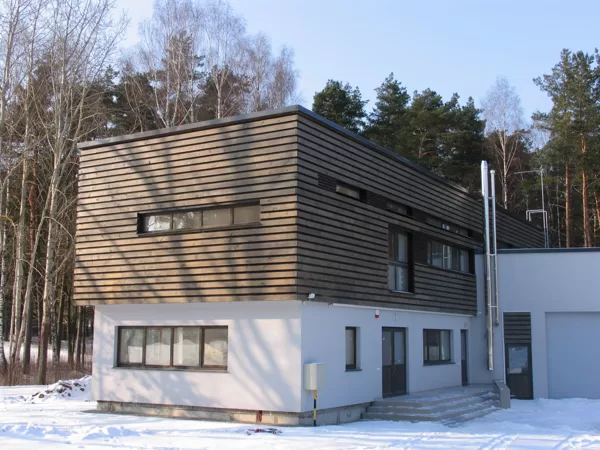 BUILDING COMPLEX / Riga, Maza Juglas street / 2003/06